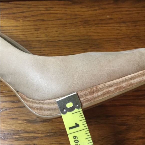 Nine West Rocha Platform Pumps - Picture 6 of 7